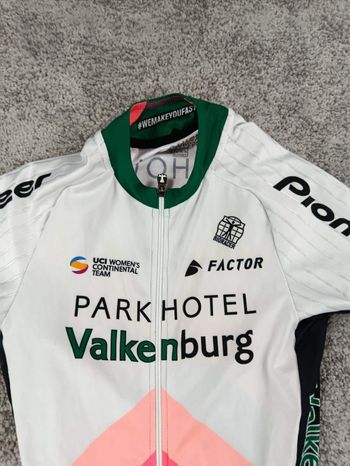 Used Bioracer combinaison velo femme taille xs -28 7845 cyclisme park hotel valkenbourg porté Duik, marque: , état: Très bon état, taille: XS / 34 / 6, 35,0 bike — image 3 of 8