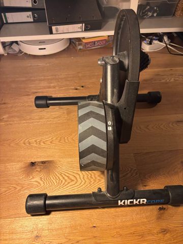 Tweedehands Wahoo kickr Core 2020 bike — afbeelding 4 van 5