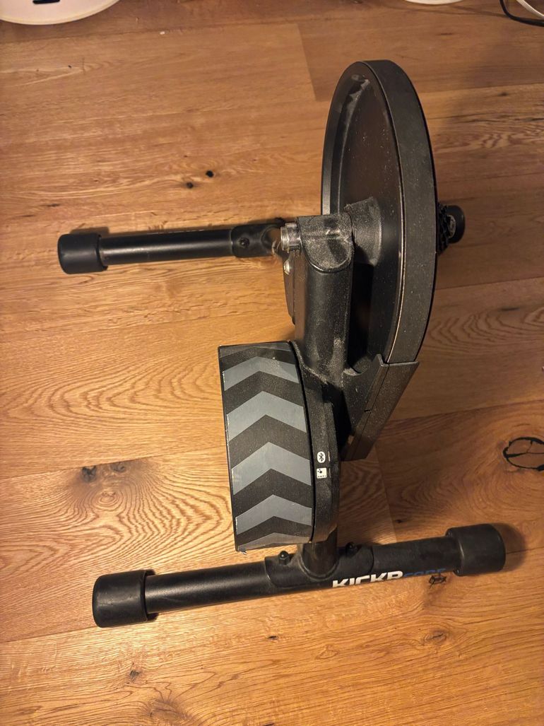 Used Wahoo kickr Core 2020 bike — image 3 of 5