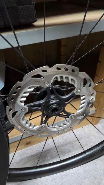 Used Roval Rapide CLX 32 Carbon Wheelset Disc 2022 bike — image 5 of 6