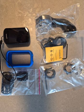 Used Garmin Edge 830 GPS Cycling Computer bike