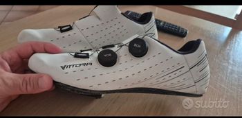Used Vittoria nuvola 2025 bike — image 2 of 6