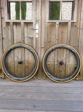 Used Roval CLX50 Team Edition Wheelset bike