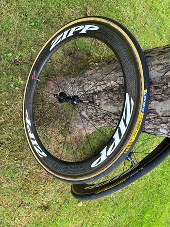 Used Zipp 404 Firestrike rime brake 2017 bike — image 3 of 5