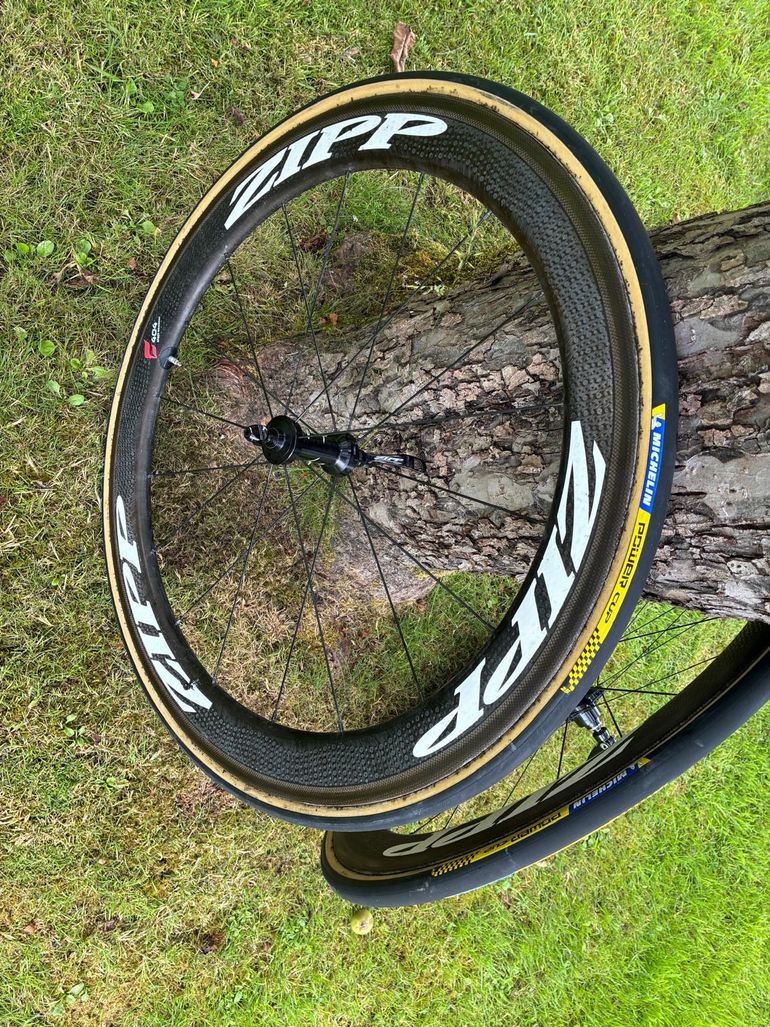 Used Zipp 404 Firestrike rime brake 2017 bike — image 3 of 5