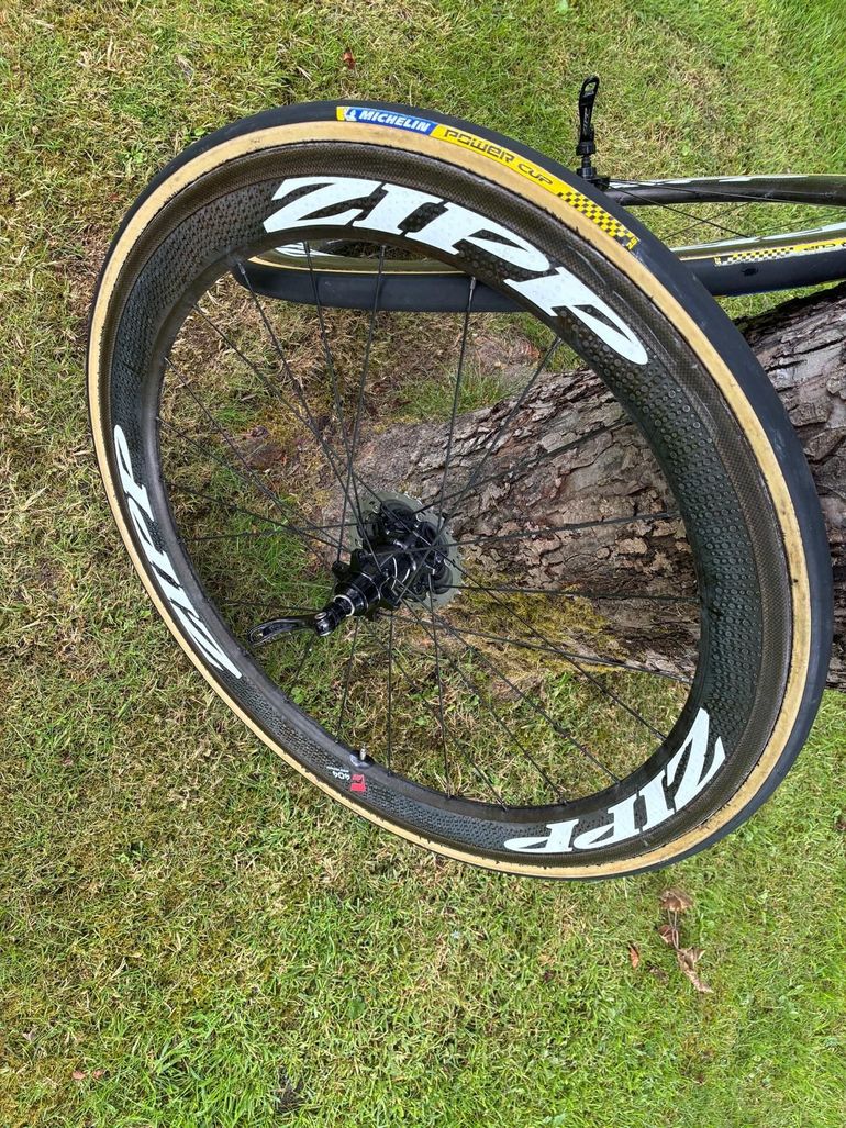 Used Zipp 404 Firestrike rime brake 2017 bike — image 2 of 5
