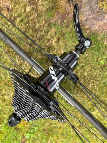 Used Zipp 404 Firestrike rime brake 2017 bike — image 5 of 5