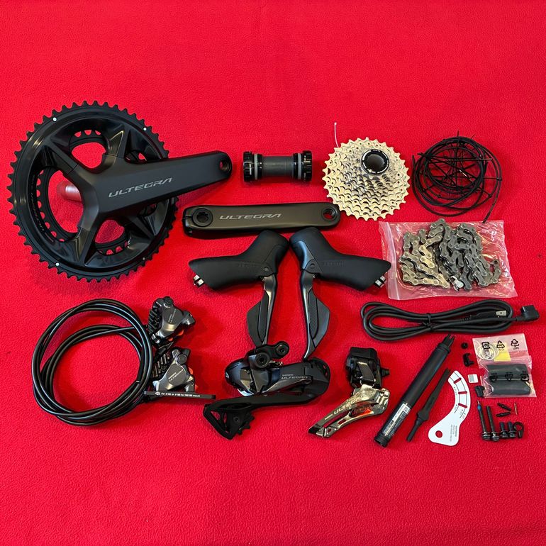 Used Shimano NEW 165mm 8170 Ultegra 2x12 Di2 50/34 ,11-34 groupset 2025 bike — image 1 of 11