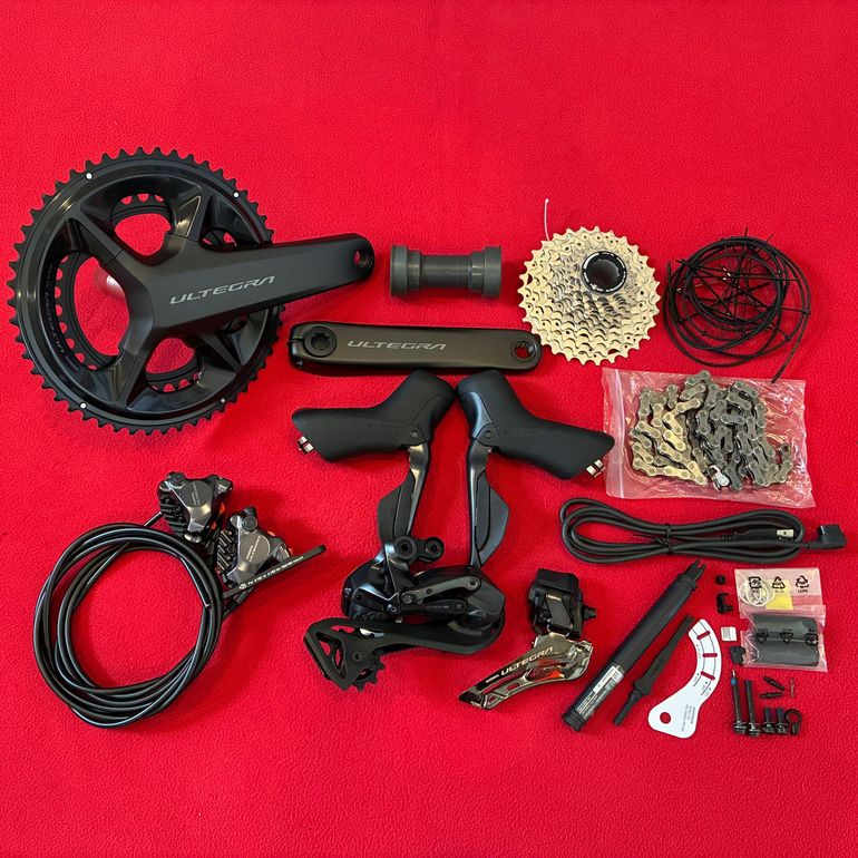 Used Shimano NEW 165mm 8170 Ultegra 2x12 Di2 50/34 ,11-34 groupset 2025 bike — image 1 of 11