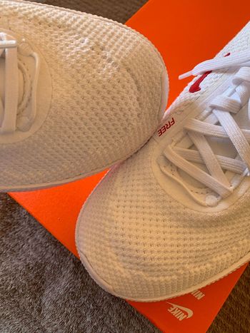 Used Nike Scarpe da ginnastica Taglia 40,5 2025 bike — image 5 of 7