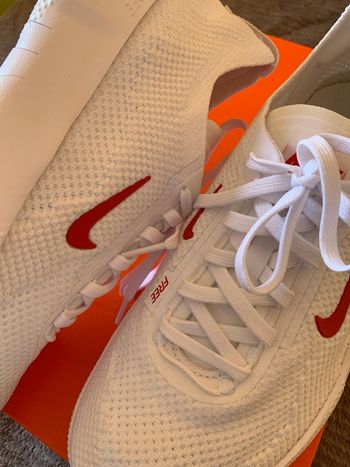 Used Nike Scarpe da ginnastica Taglia 40,5 2025 bike — image 3 of 7