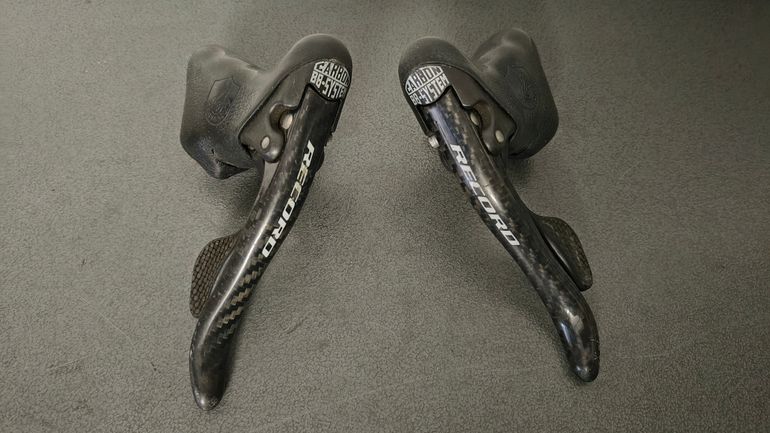 Used Campagnolo RECORD TITANIUM 1998 bike — image 10 of 24