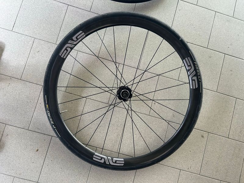 Used Enve SES 2.3 2023 bike — image 5 of 10