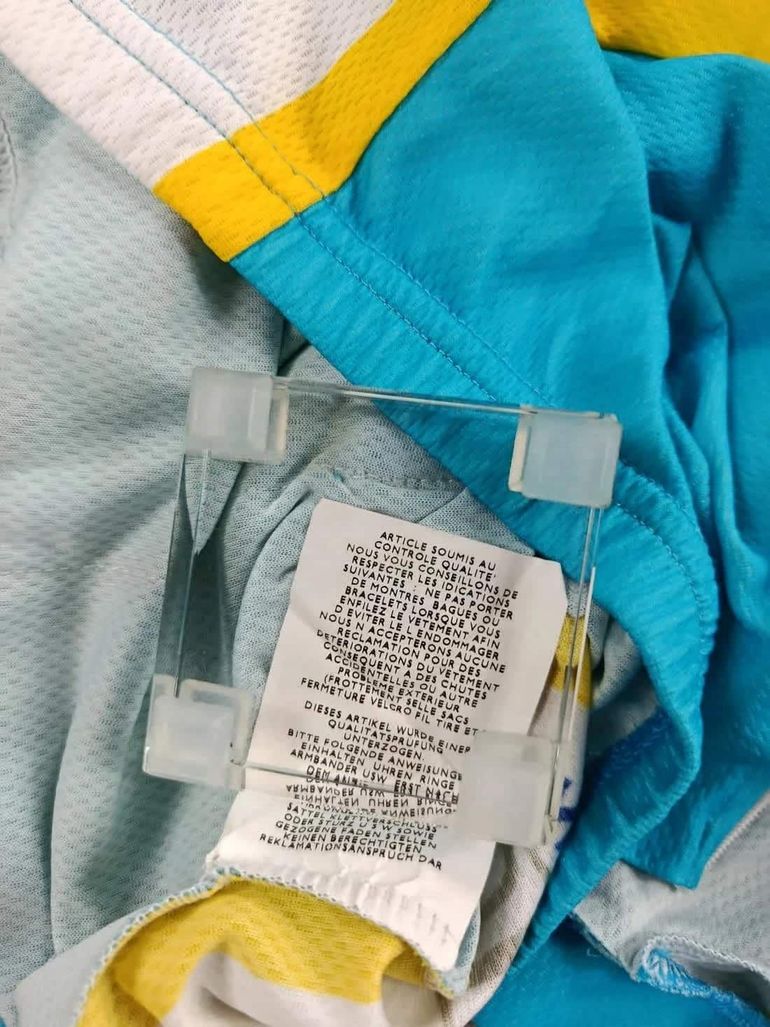 Used Specialized Moa maillot velo femme taille xs -13 7316 cyclisme route respirant astana, marque: Moa, état: Bon état, taille: XS / 34 / 6, 20,00 € bike — image 6 of 8