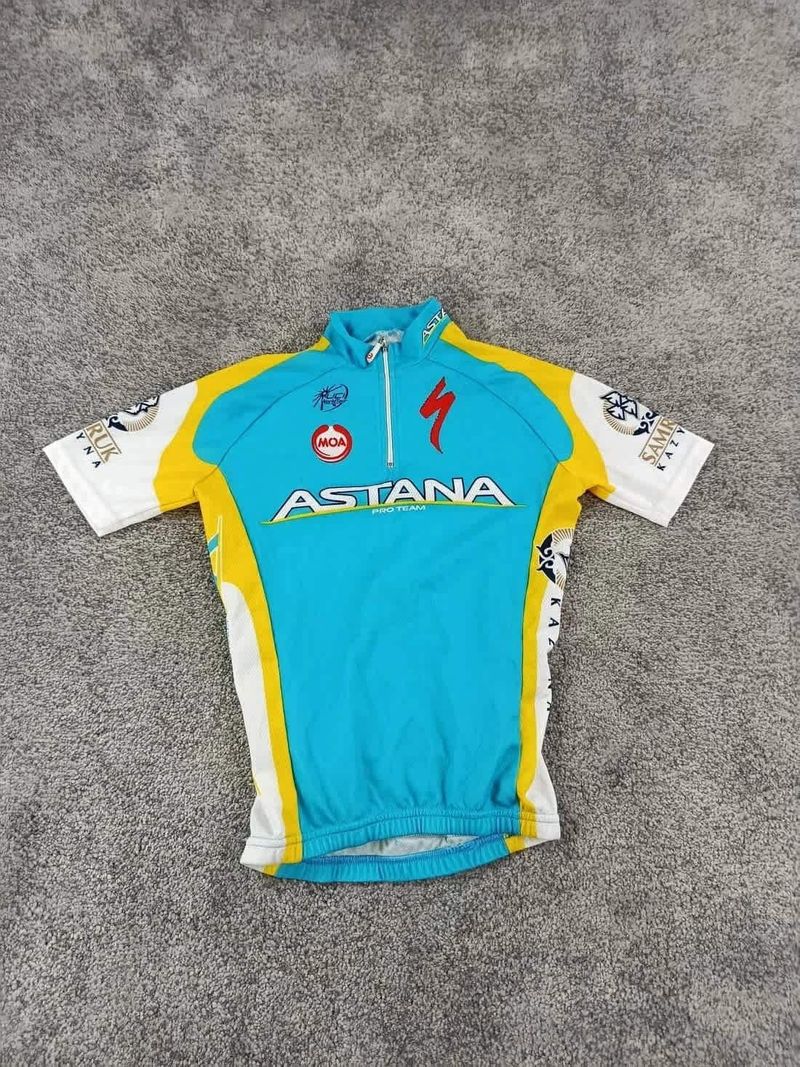 Used Specialized Moa maillot velo femme taille xs -13 7316 cyclisme route respirant astana, marque: Moa, état: Bon état, taille: XS / 34 / 6, 20, 00 € Cycling Clothing
