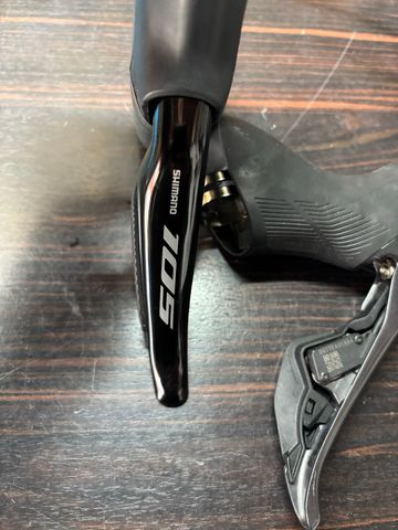 Shimano Di2 STI set bike usato — immagine 3 di 6