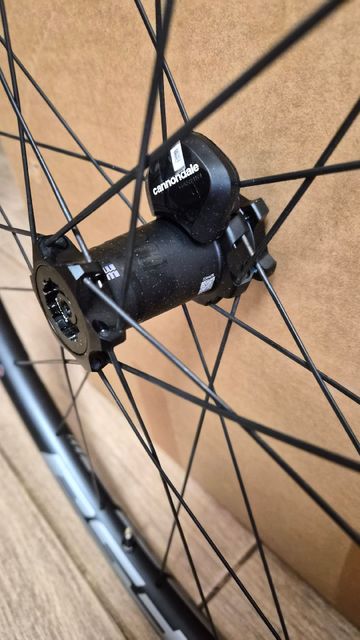 Używany Fsa i30 Carbon Wheelset 2026 bike — zdjęcie 7 z 10