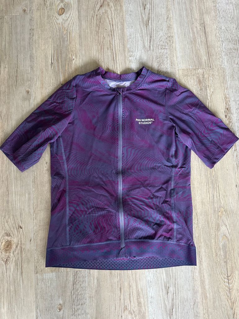 Used Pas Normal Studios Trikot bike — image 1 of 3