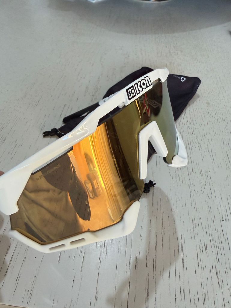 Used Scicon Aeroshade XL Sunglasses 2025 bike — image 4 of 4