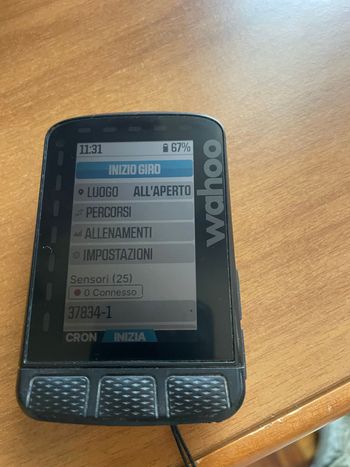 Used Wahoo ELEMNT ROAM v2 GPS Bike Computer 2025 bike