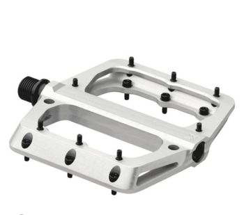 Used Sixpack Racing Millenium 3.0 Pedals bike — image 2 of 2