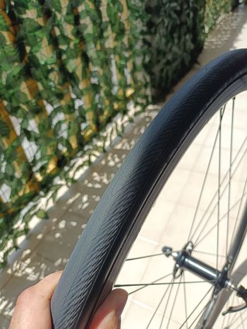 Used VREDESTEIN Copertoncini 700x25 bike — image 4 of 6