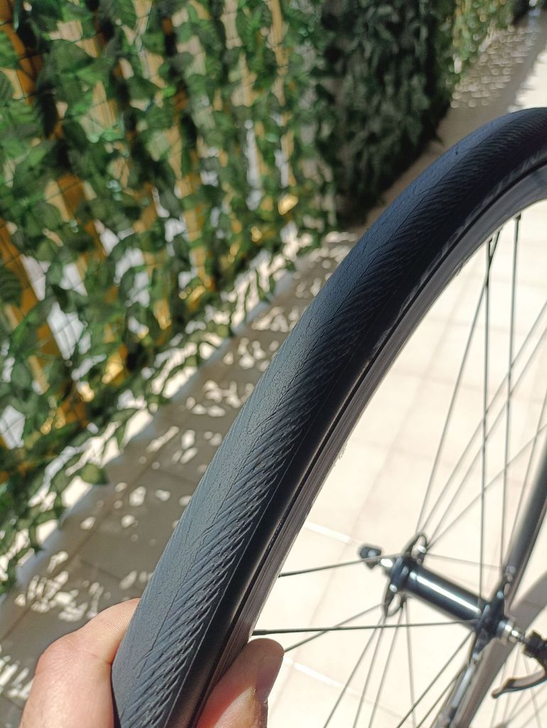 Used VREDESTEIN Copertoncini 700x25 bike — image 4 of 6