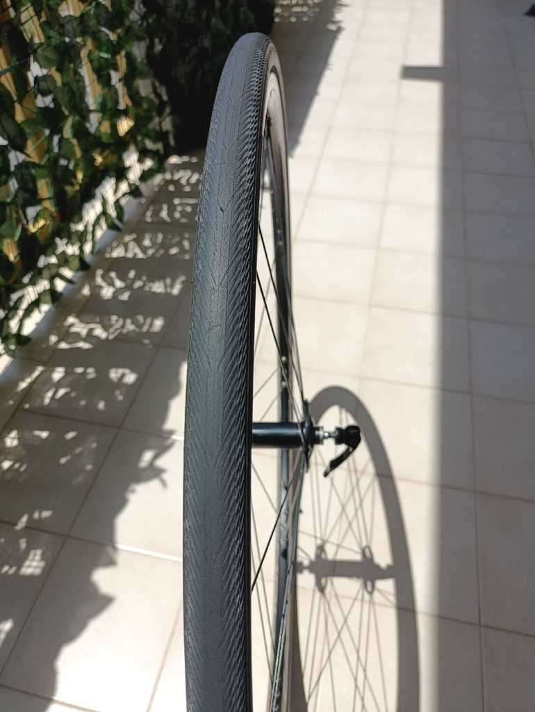 Used VREDESTEIN Copertoncini 700x25 bike — image 5 of 6