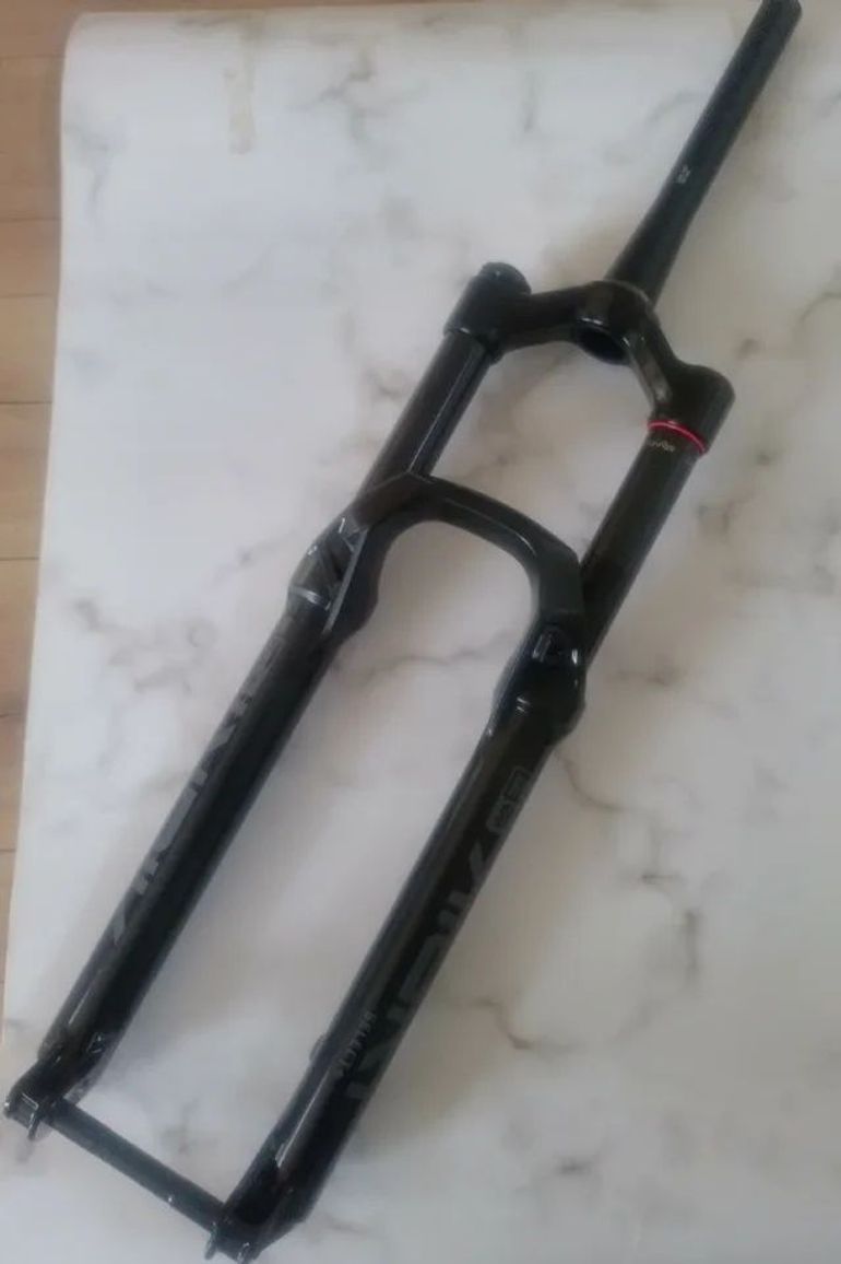 Used RockShox Lyrik RC2 Fork bike — image 1 of 5