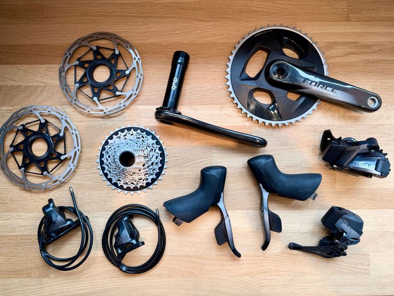 Used Sram Force D1 AXS 12-speed groupset, COMPLETE 2025 bike — image 1 of 16