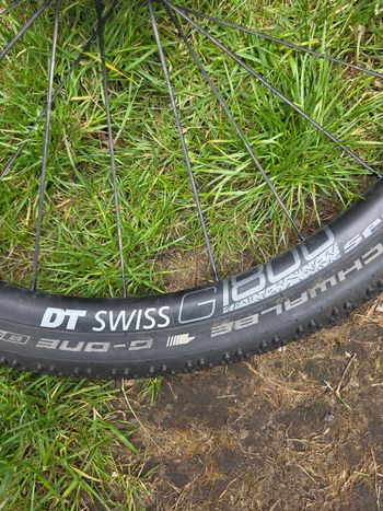 Used Dt Swiss G1800 Spline 25 Gravel Wheelset 2022 bike