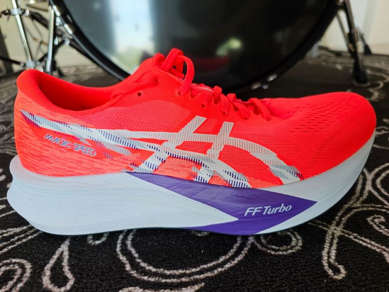 Used Asics Magic Speed 4 Uomo 2025 bike — image 4 of 12
