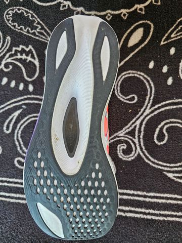 Gebrauchtes Asics Magic Speed 4 Uomo 2025 bike — Bild 8 von 12