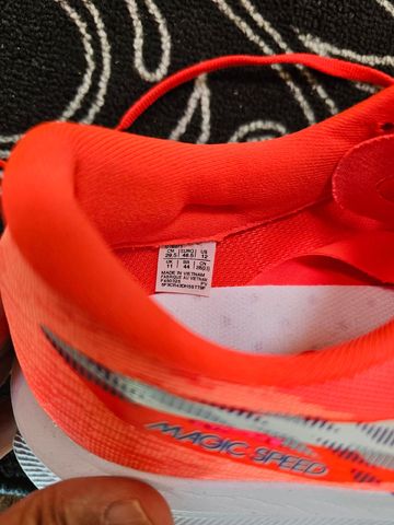 Gebrauchtes Asics Magic Speed 4 Uomo 2025 bike — Bild 11 von 12