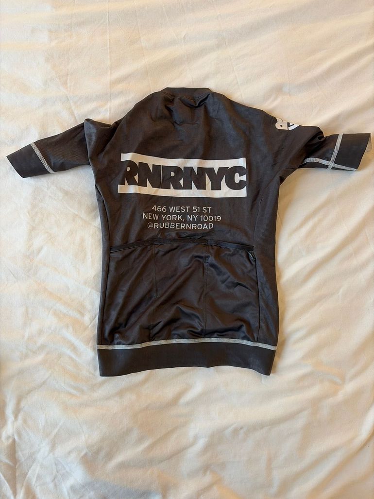 Brugt rubber ‚n’ road women cycling jersey 2025 bike — billede 2 af 2