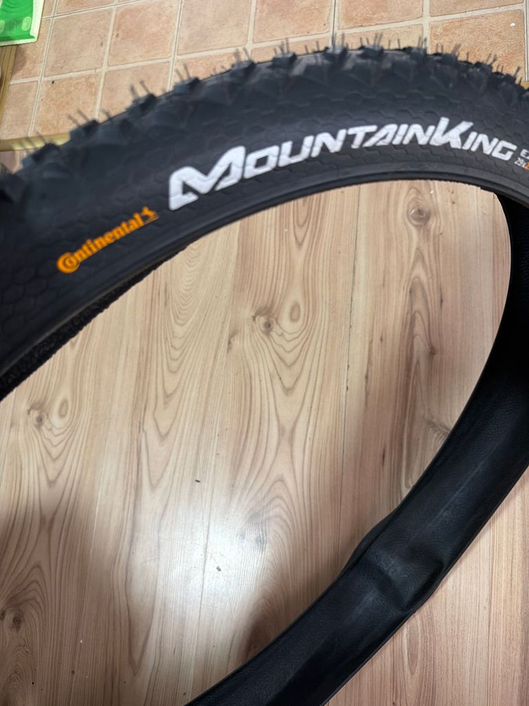 Used Continental Mountain King 58-622 29 Zoll 29x2.30 2025 bike — image 2 of 4