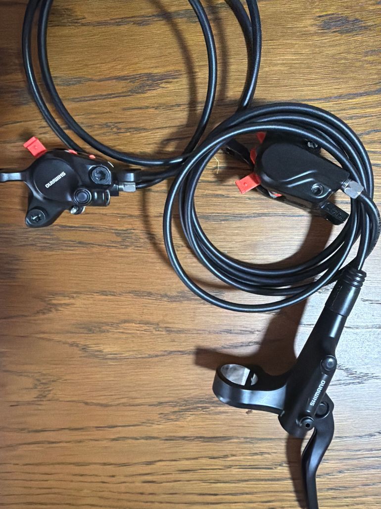 Gebrauchtes Shimano Hydraulisch Bremse 2022 bike — Bild 2 von 2