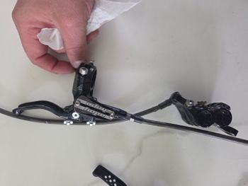 Used Hope Tech 3 E4 Duo Disc Brake and Lever Set 2020 bike — image 9 of 10