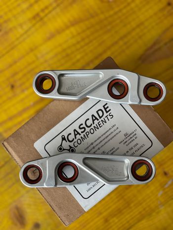 Used Cascade Components STL2 turbo levo 2022 bike — image 2 of 4