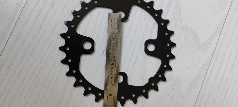 Used Shimano 28T 64mm Chainring bike — image 3 of 3