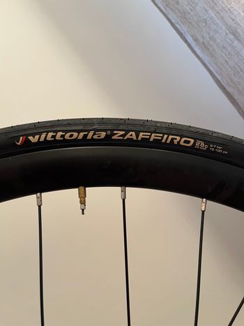 Used Orbea Ruote bici da corsa 2025 bike — image 3 of 5