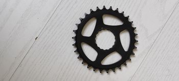 Used Race Face 30T Narrow Wide Chainring bike — image 3 of 3