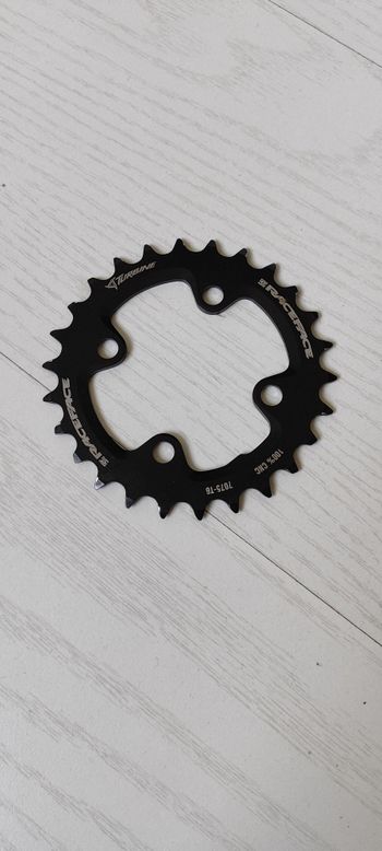 Used Race Face Turbine 11-Speed 26T Chainring bike