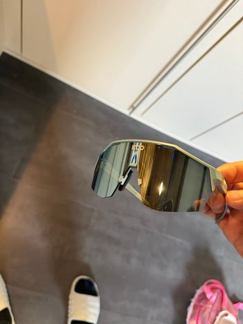 Used Koo Alibi Sunglasses bike — image 3 of 6