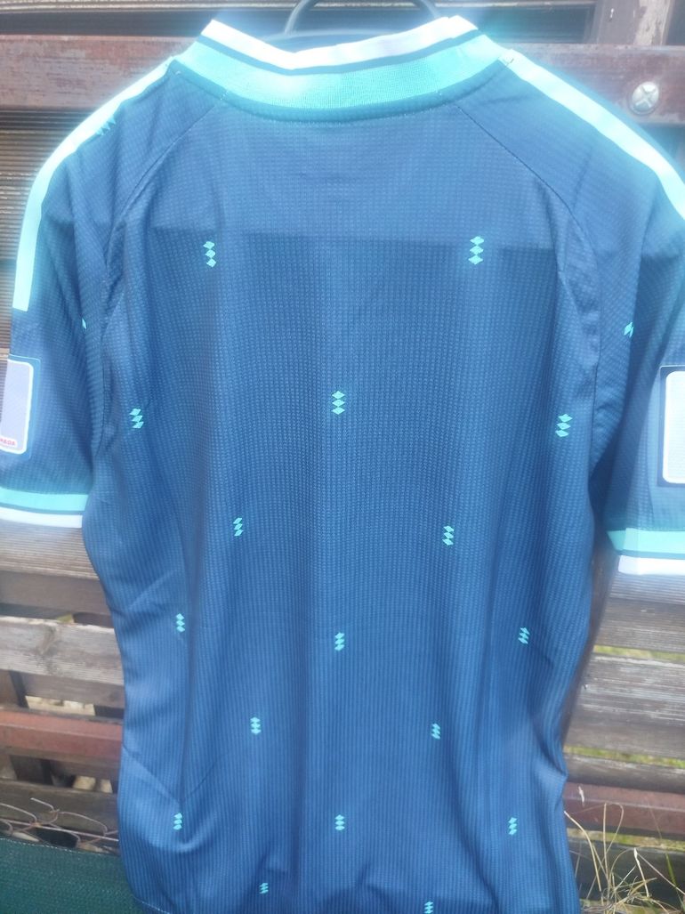 Used Adidas Maillot de L Allemagne 2026 bike — image 2 of 6