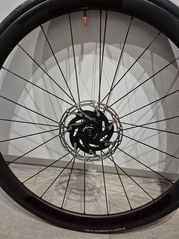 Used Bontrager Aeolus Elite 35 TLR Disc Road Wheel 2025 bike — image 5 of 7
