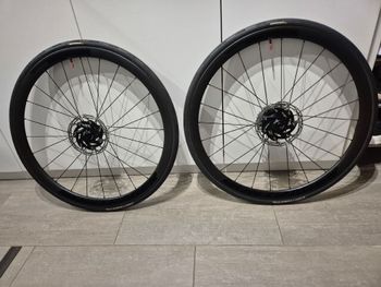 Used Bontrager Aeolus Elite 35 TLR Disc Road Wheel 2025 bike