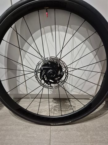 Used Bontrager Aeolus Elite 35 TLR Disc Road Wheel 2025 bike — image 3 of 7