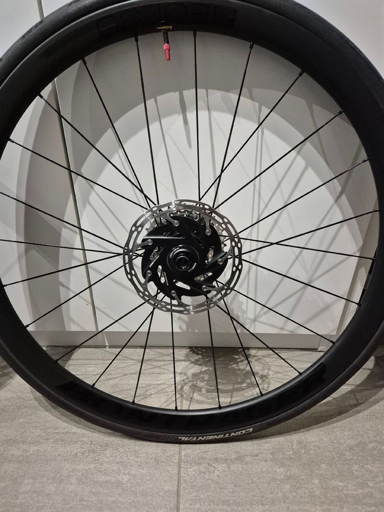 Used Bontrager Aeolus Elite 35 TLR Disc Road Wheel 2025 bike — image 3 of 7