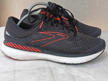 Used Brooks Glycerin GTS 19 bike — image 5 of 9